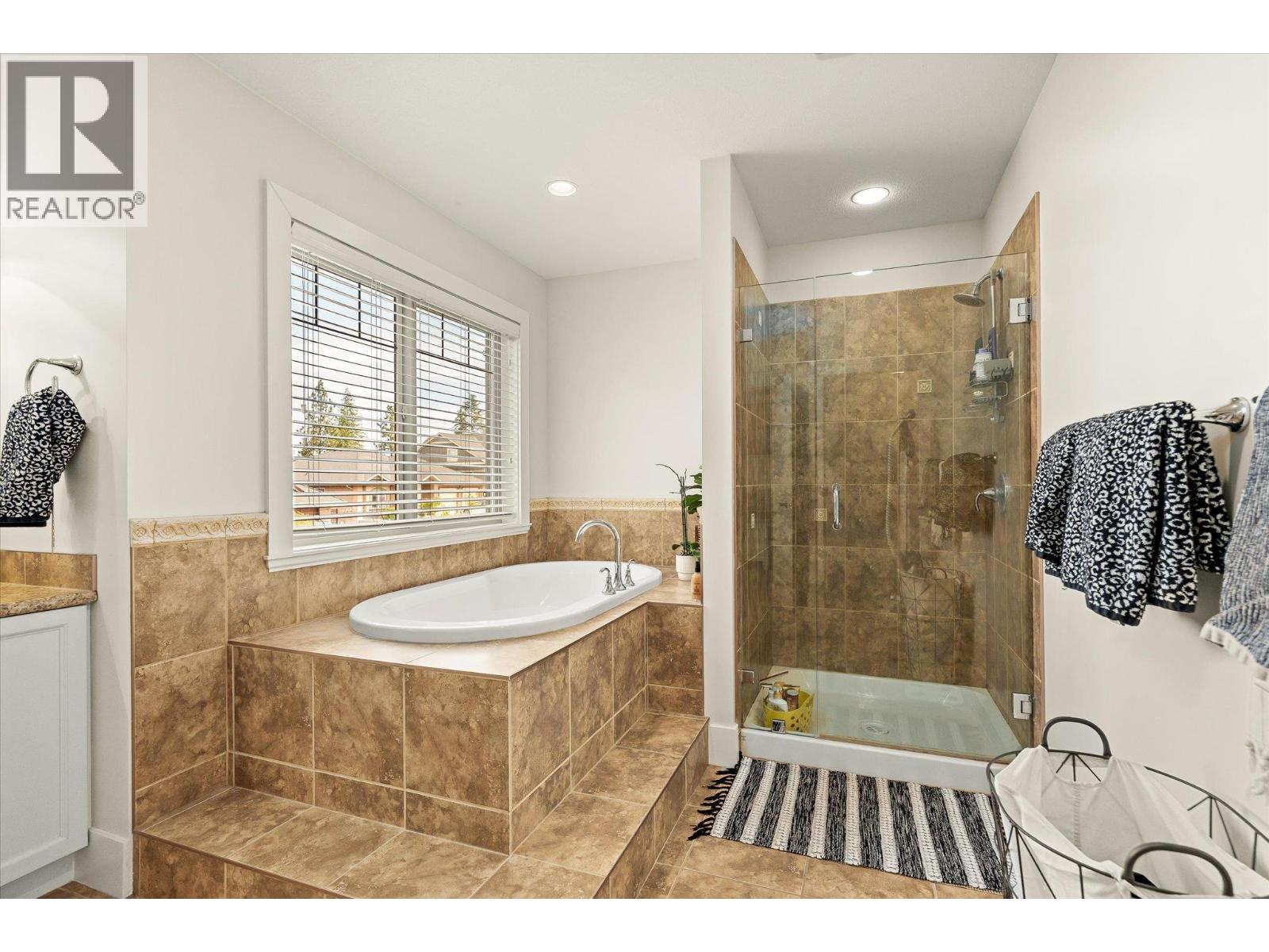 649 QUARRY Avenue - 29