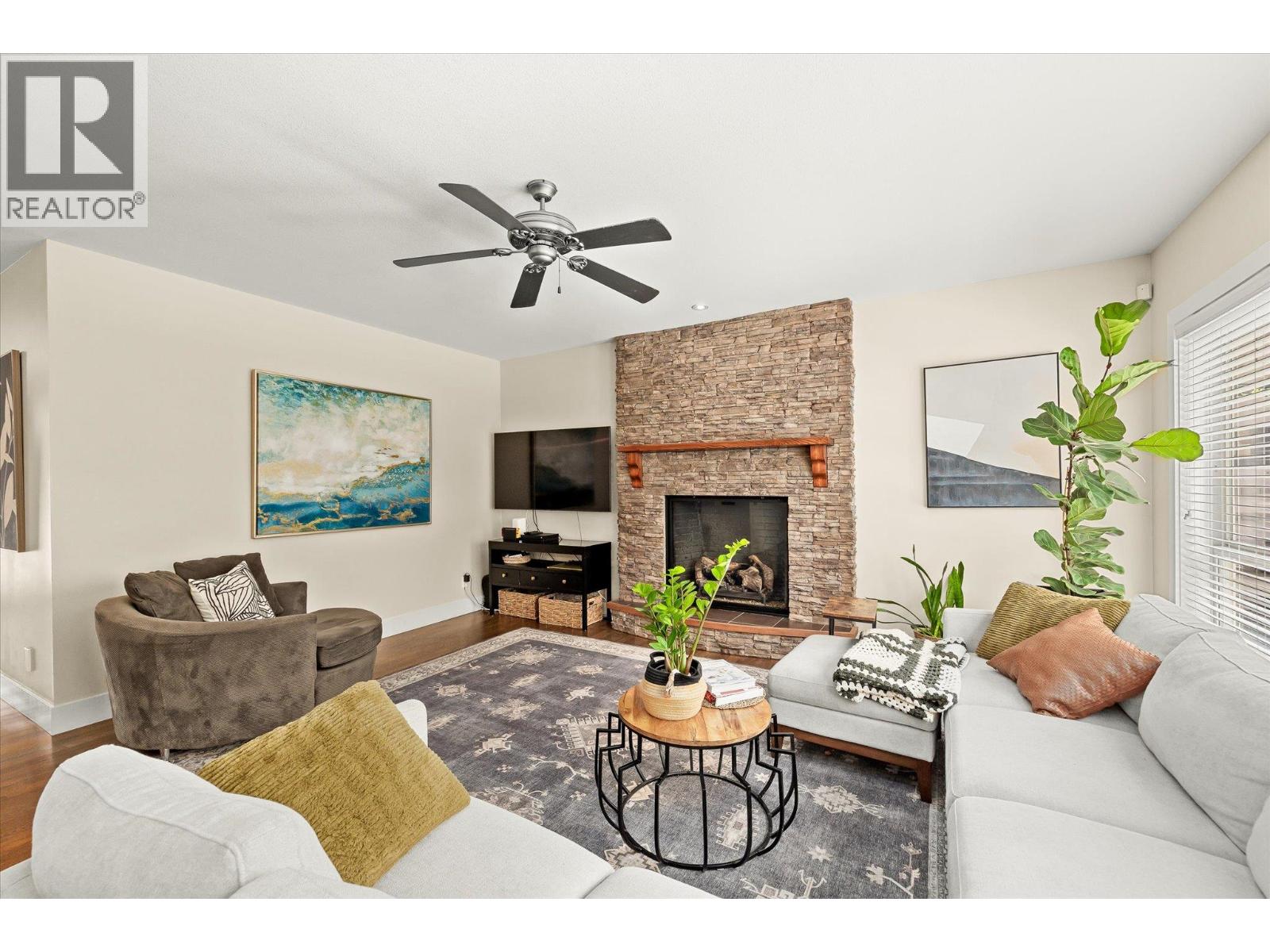 649 QUARRY Avenue - 8