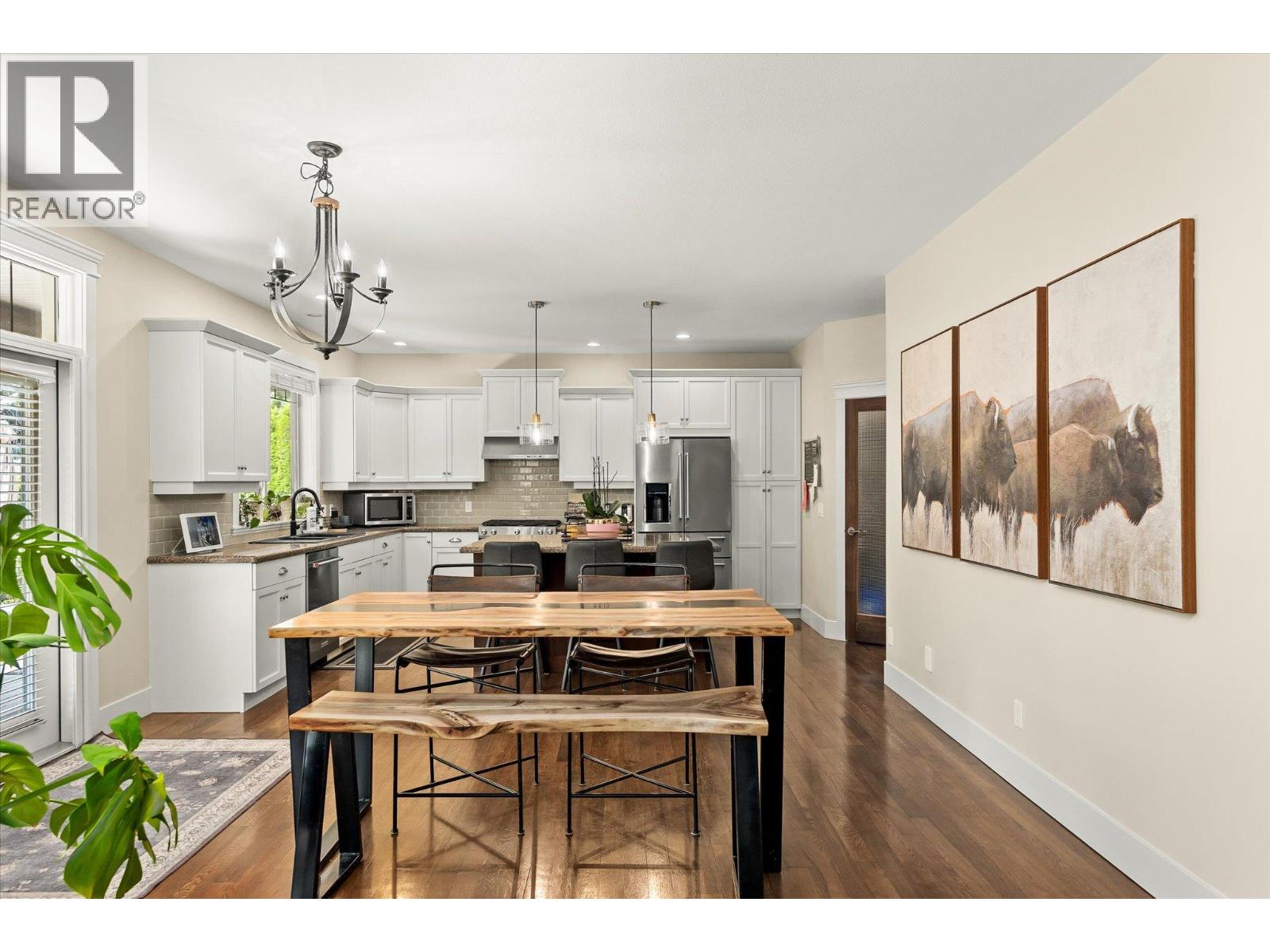 649 QUARRY Avenue - 11