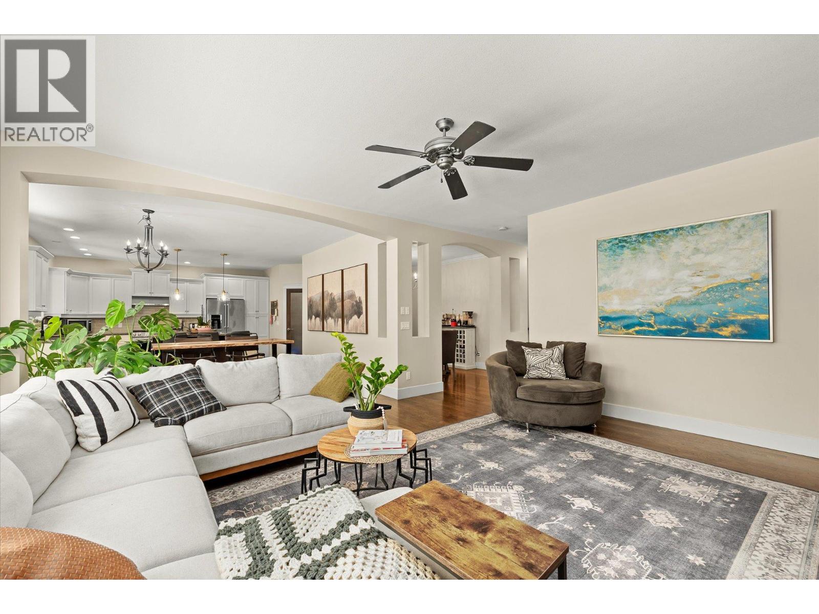 649 QUARRY Avenue - 10