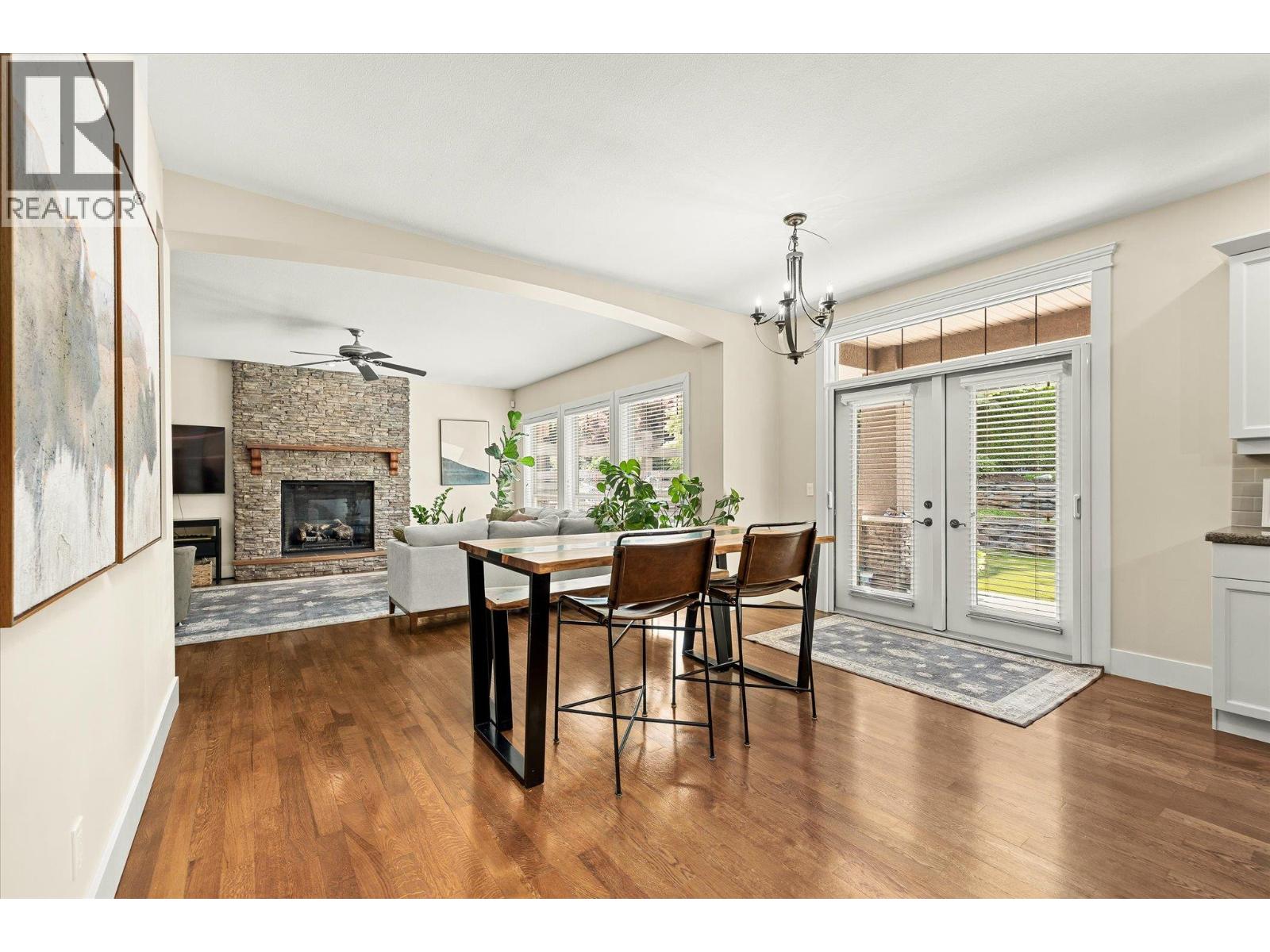 649 QUARRY Avenue - 17