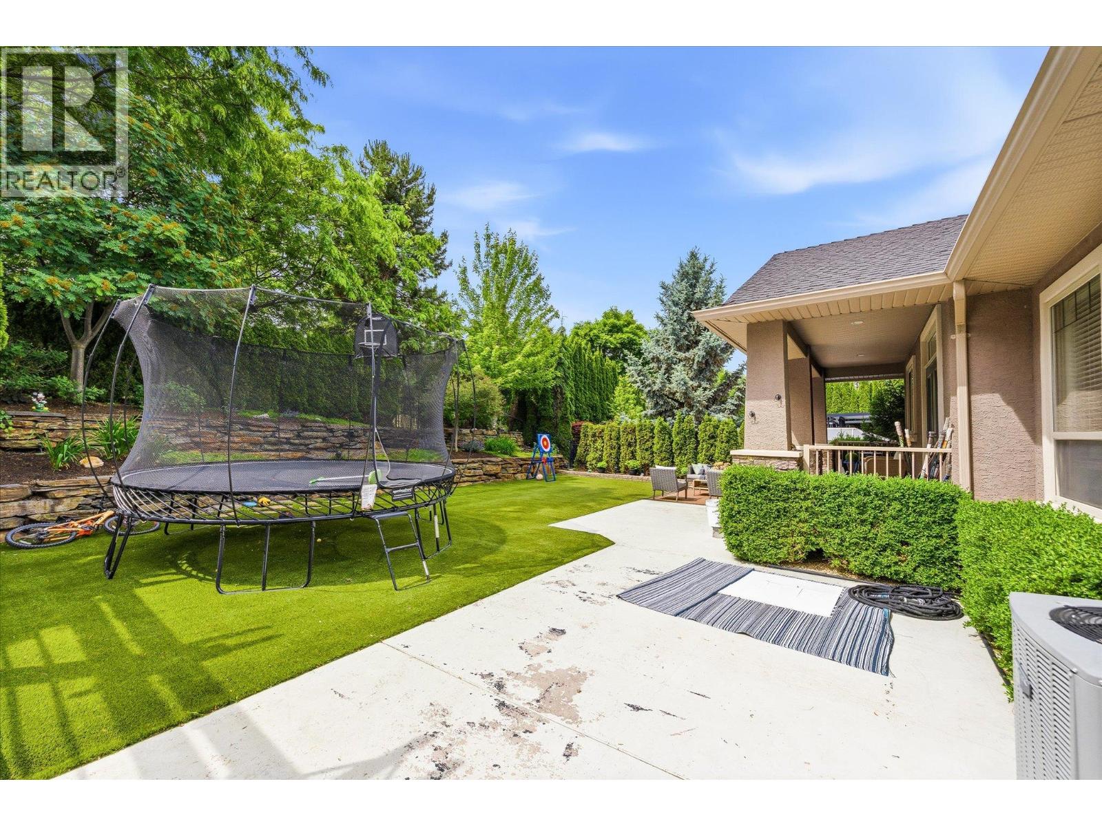 649 QUARRY Avenue - 54