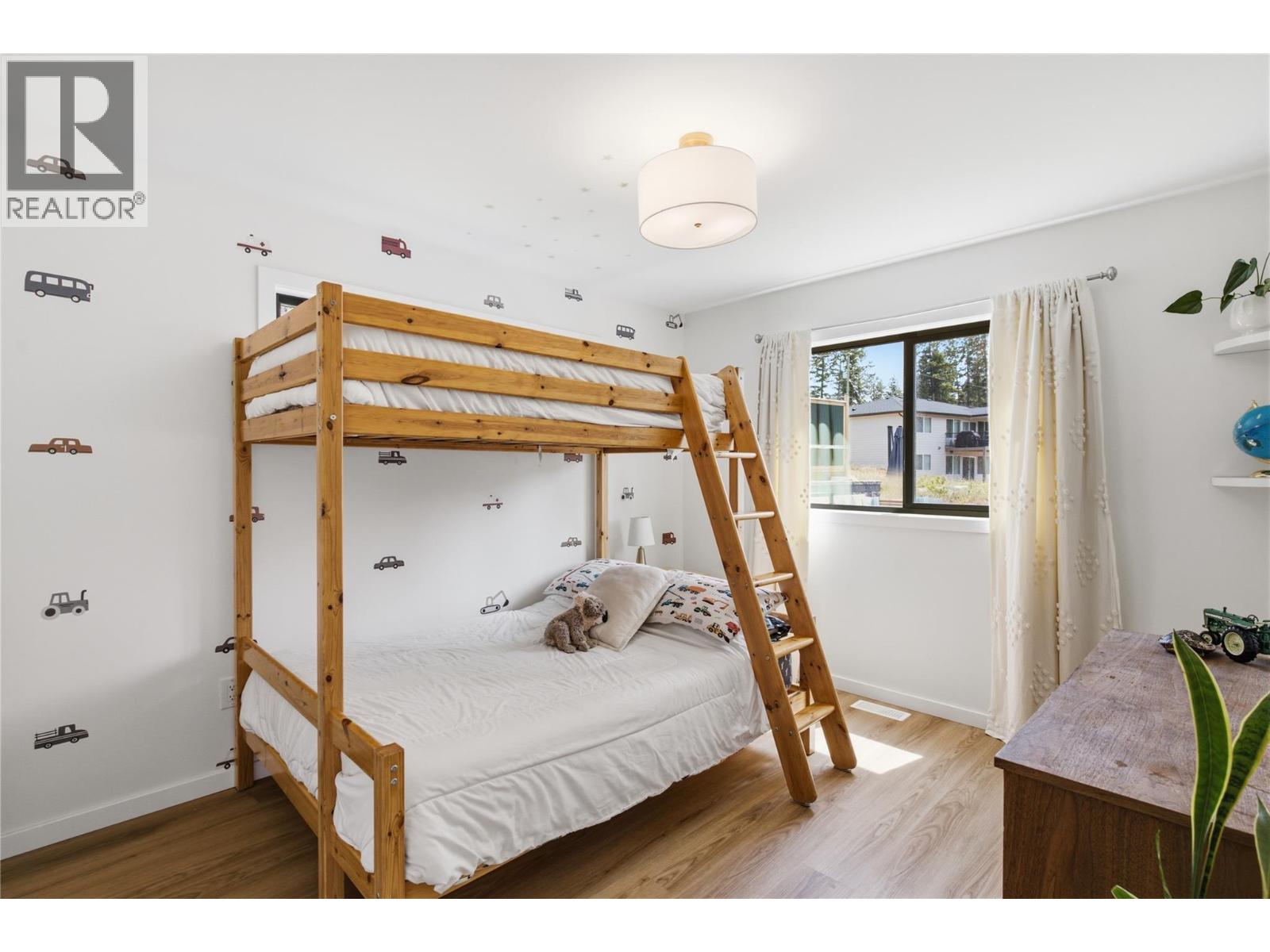 7111 Dunwaters Road, Kelowna