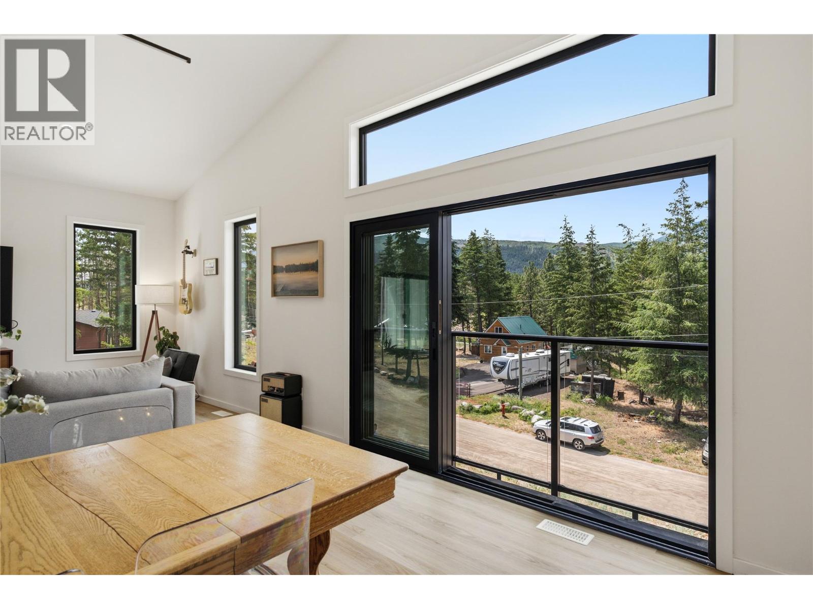 7111 Dunwaters Road, Kelowna