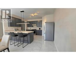 30 O'hara Crescent, Richmond Hill, ON L4E4L3 Photo 17