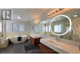 30 O'hara Crescent, Richmond Hill, ON L4E4L3 Photo 32
