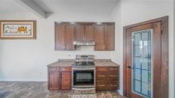 167 Atlas Crescent, Winnipeg, MB R2V5B8 Photo 17