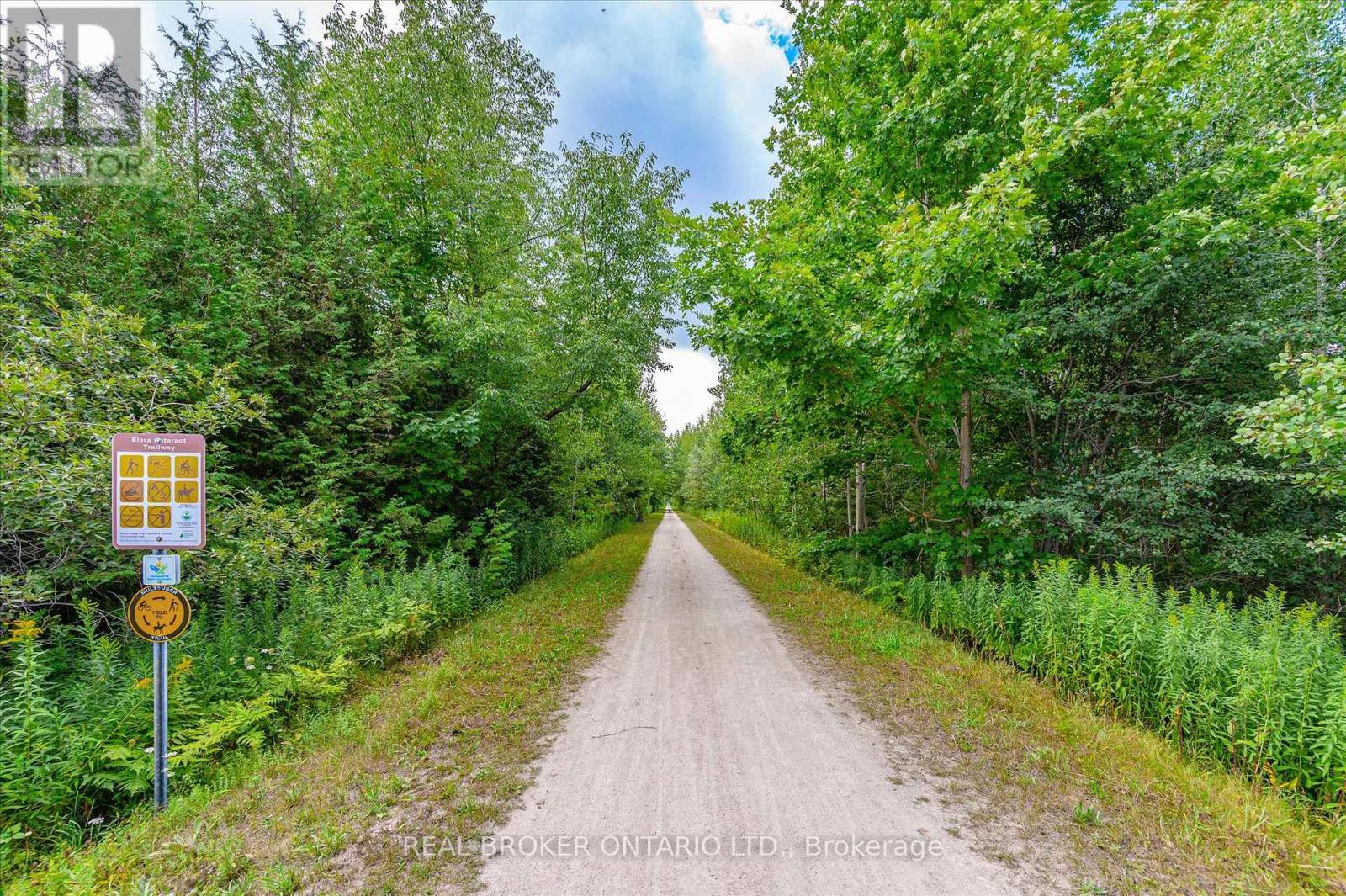 127 CEDAR CRESCENT - Image 43