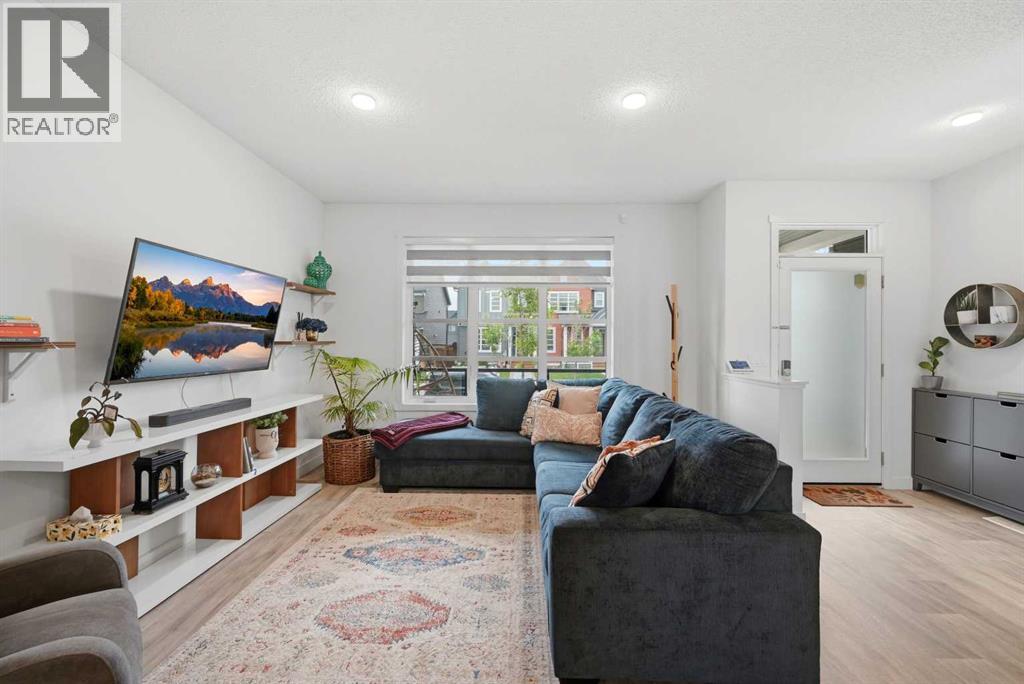 21 Carringvue Link NW — photo 7