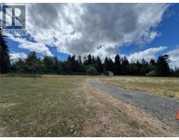 3824 Ross Ave, Royston, BC V0R2V0 Photo 7
