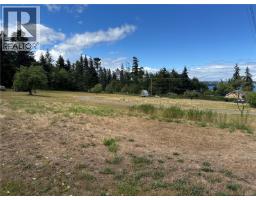 3824 Ross Ave, Royston, BC V0R2V0 Photo 6