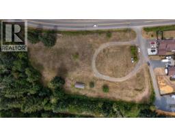 3824 Ross Ave, Royston, BC V0R2V0 Photo 22