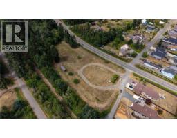 3824 Ross Ave, Royston, BC V0R2V0 Photo 20