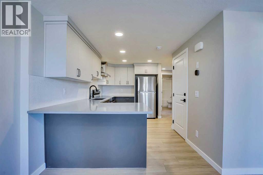 305 lucas Place NW - 46