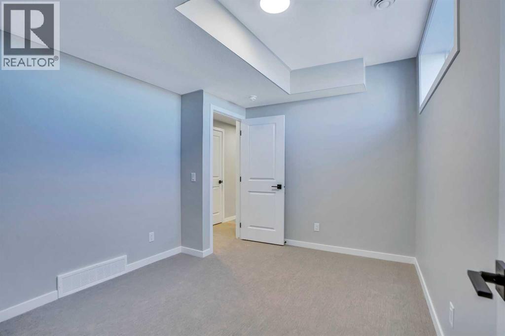 305 lucas Place NW - 50