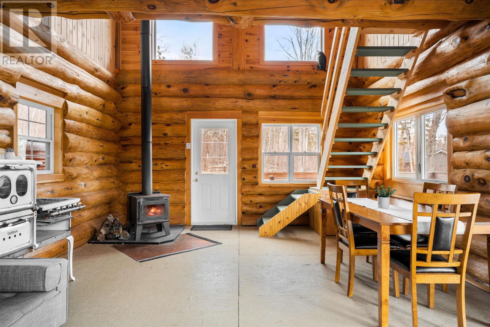 372 Black Lake Road - 14