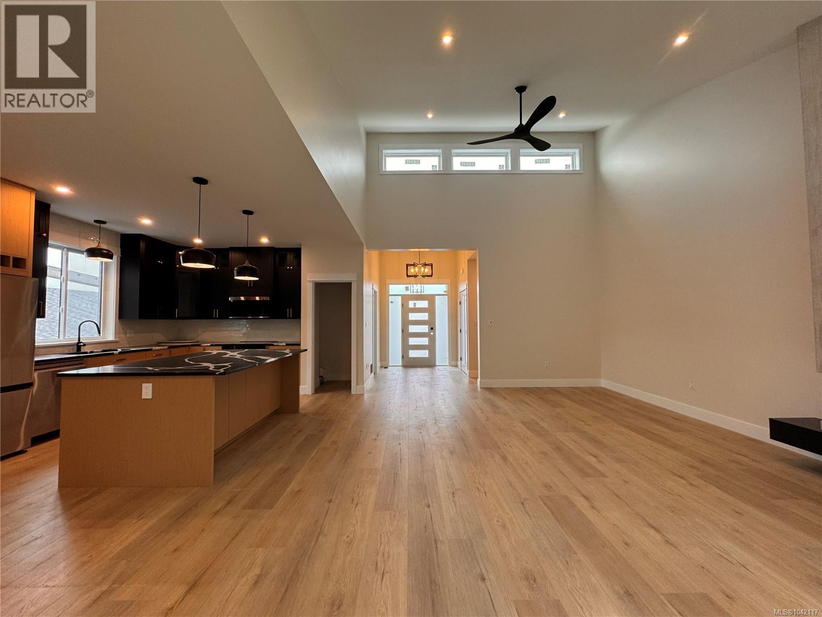 537 Mountain View Dr - 15