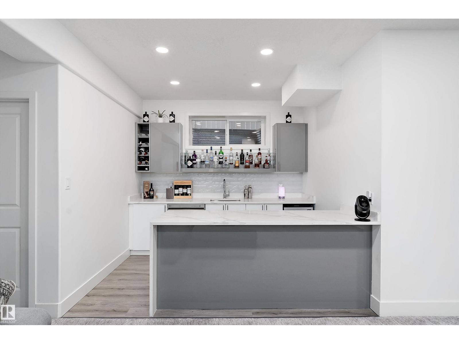 6411 MANN CO NW - 47