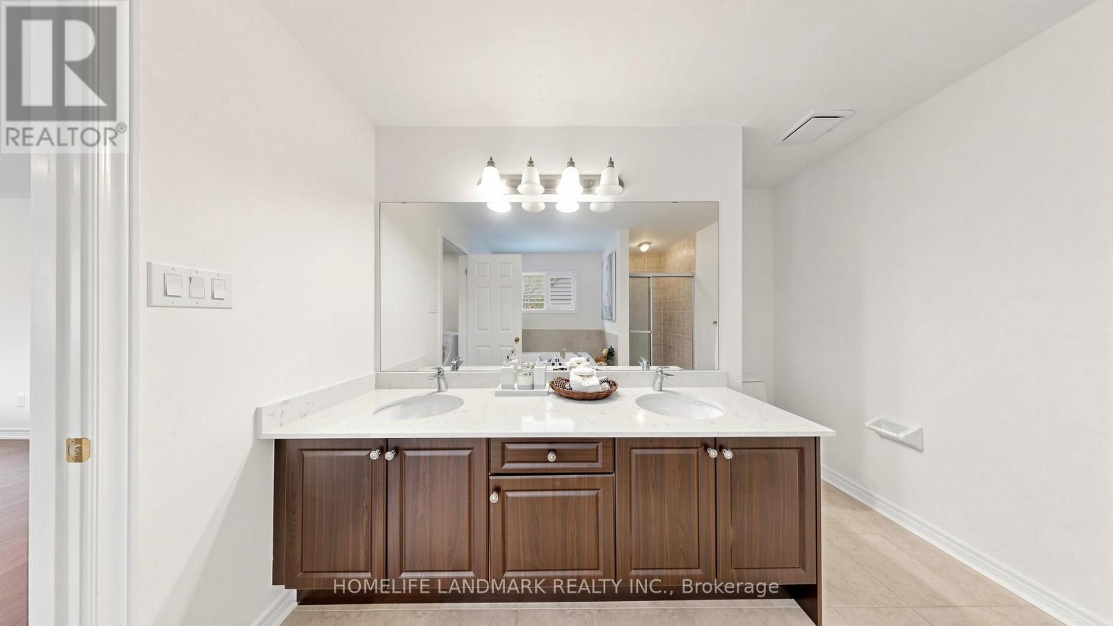 81 PRINCE OF WALES DRIVE - 29
