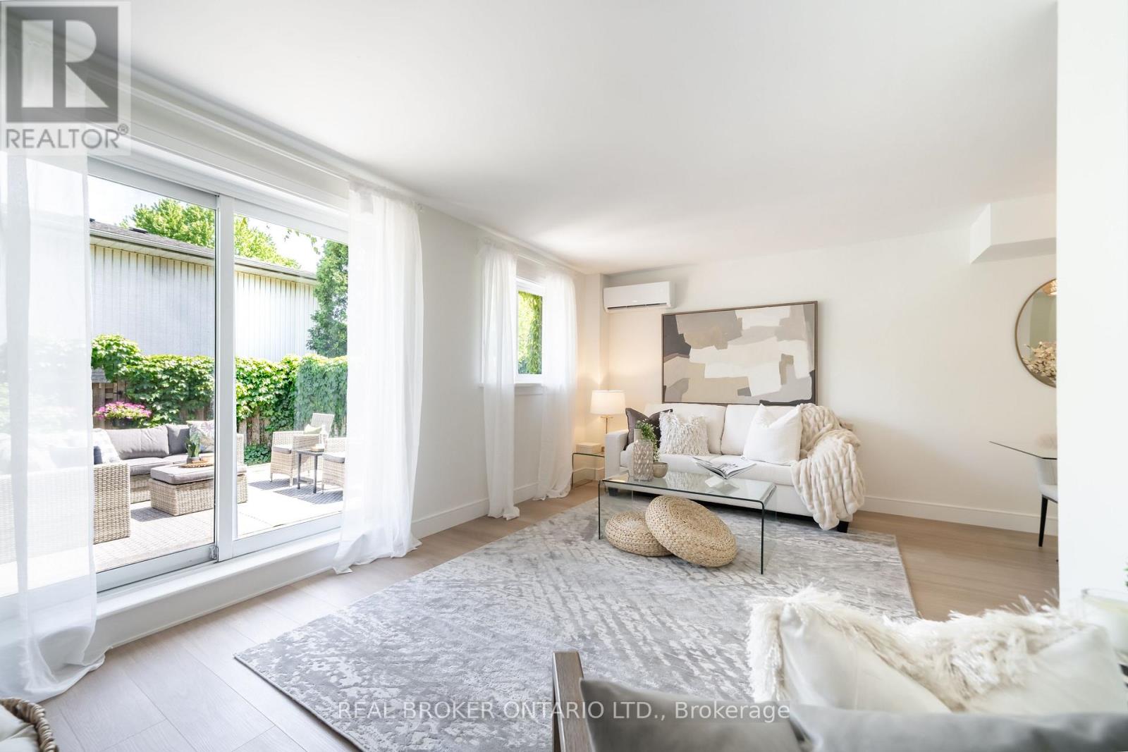 #1 684 DYNES ROAD - 3