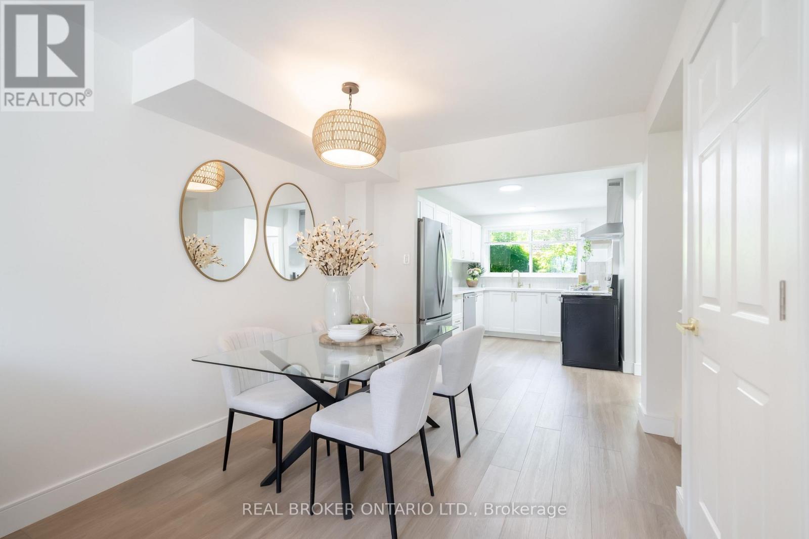 #1 684 DYNES ROAD - 7