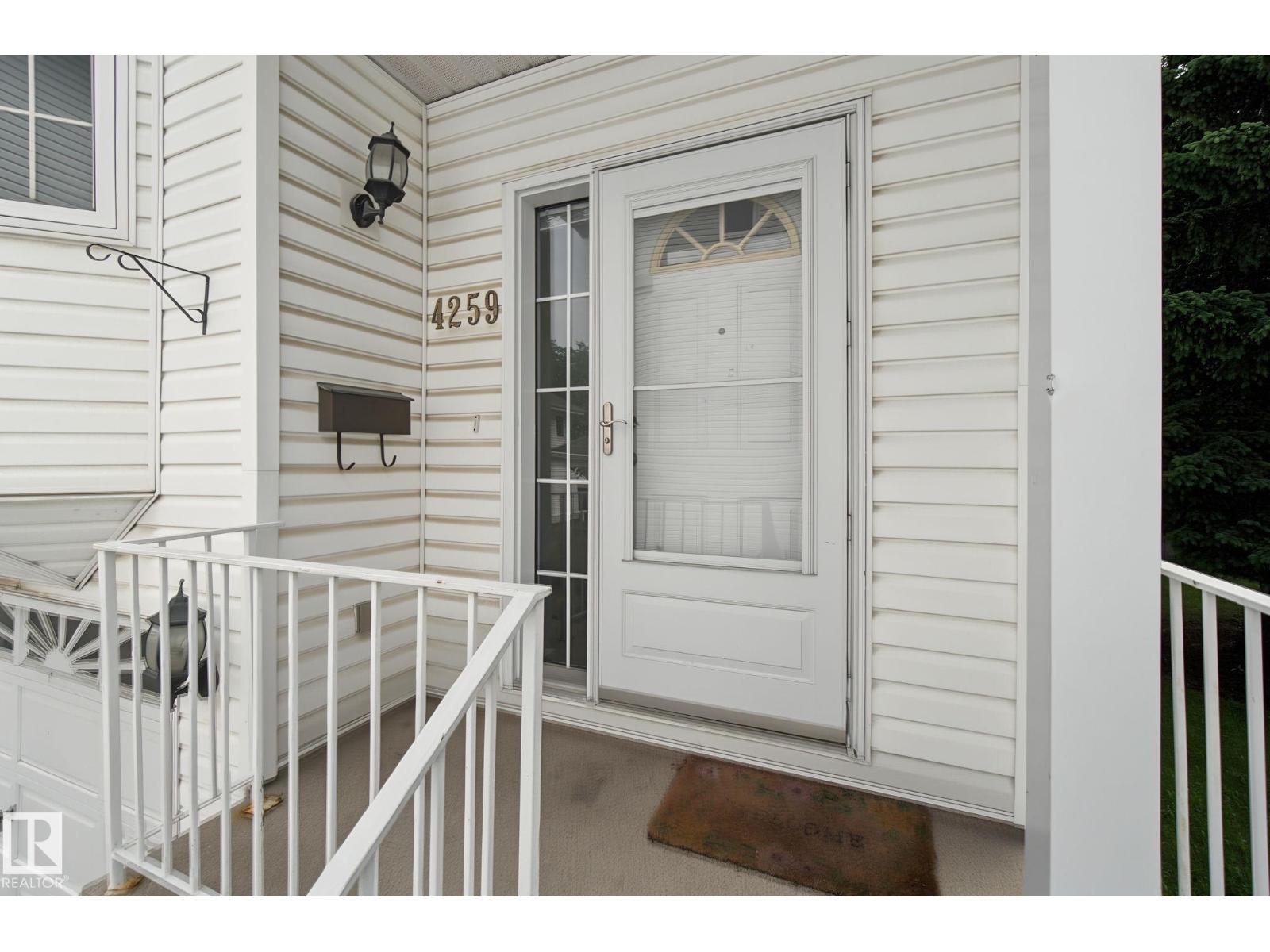 4259 29 AV NW - photo 4