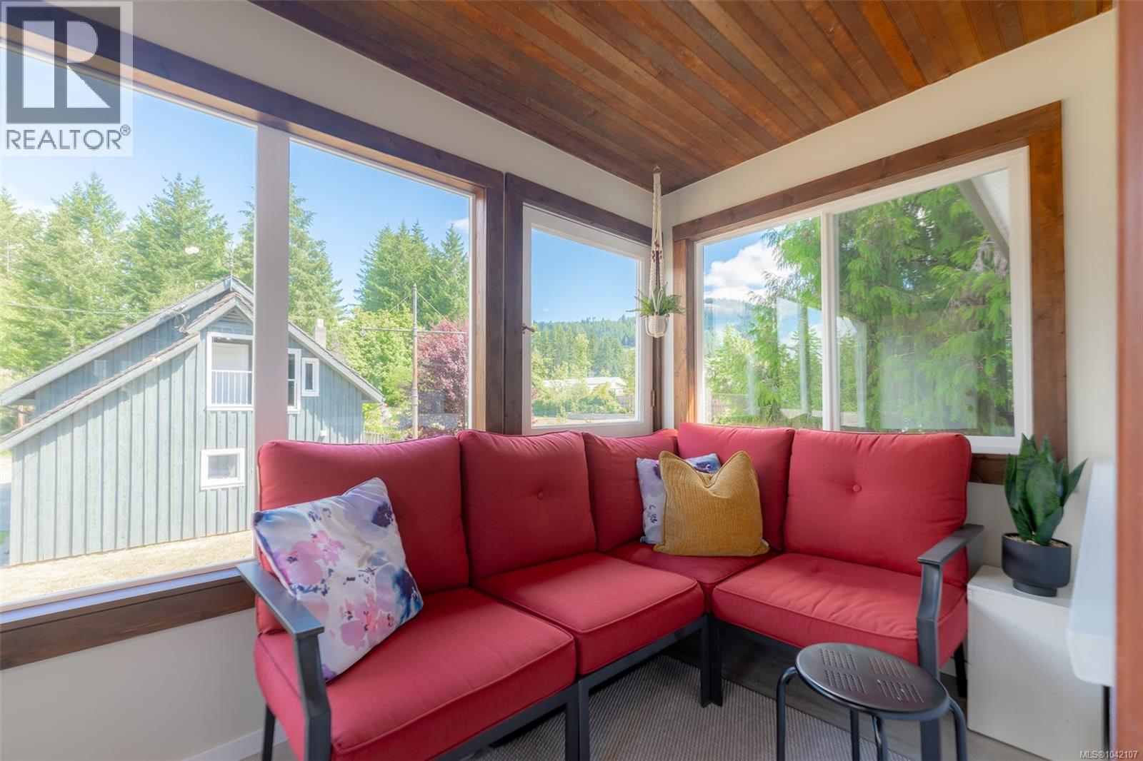 2453 Old Nanaimo Hwy - 31