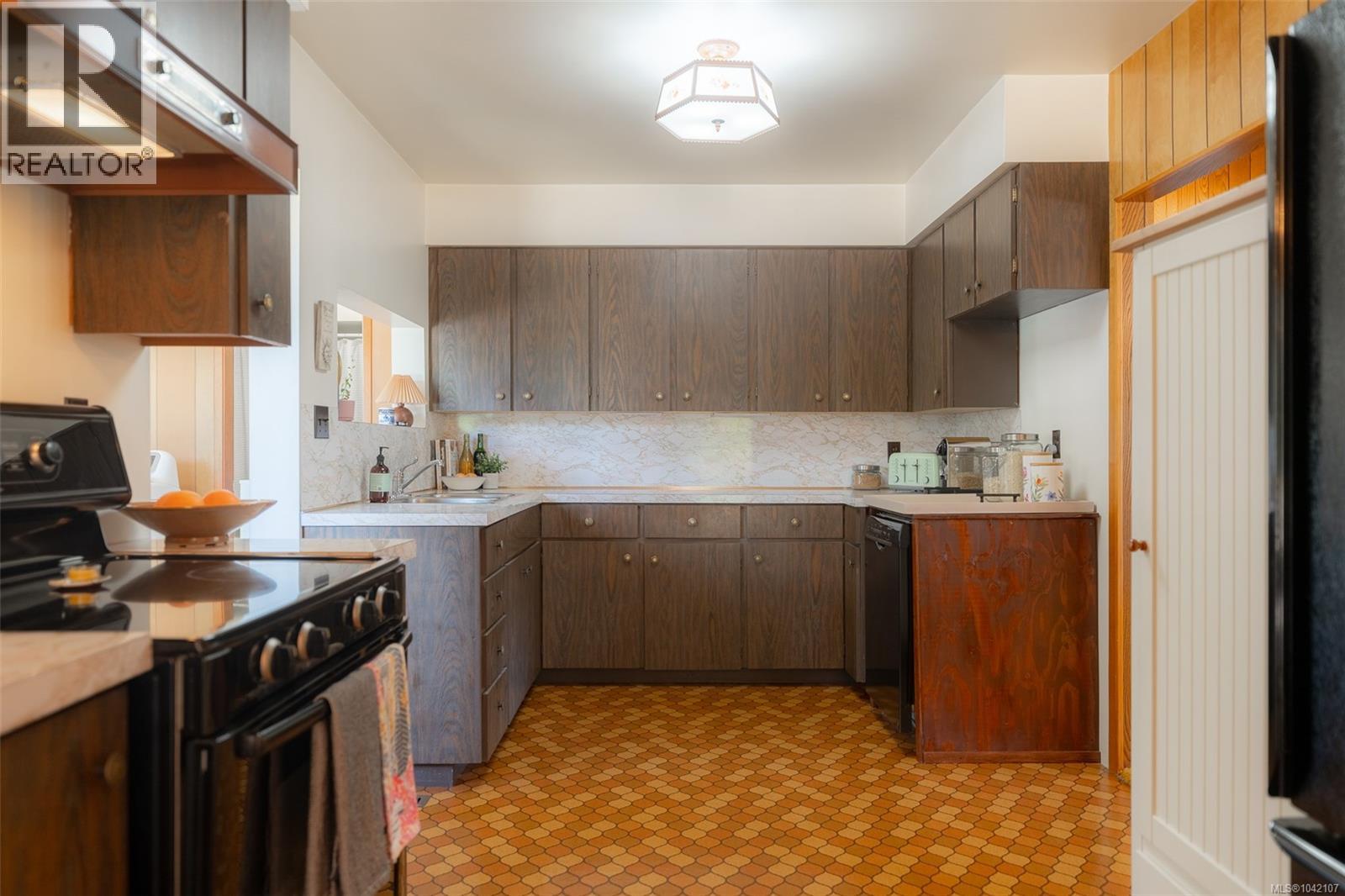 2453 Old Nanaimo Hwy - 19