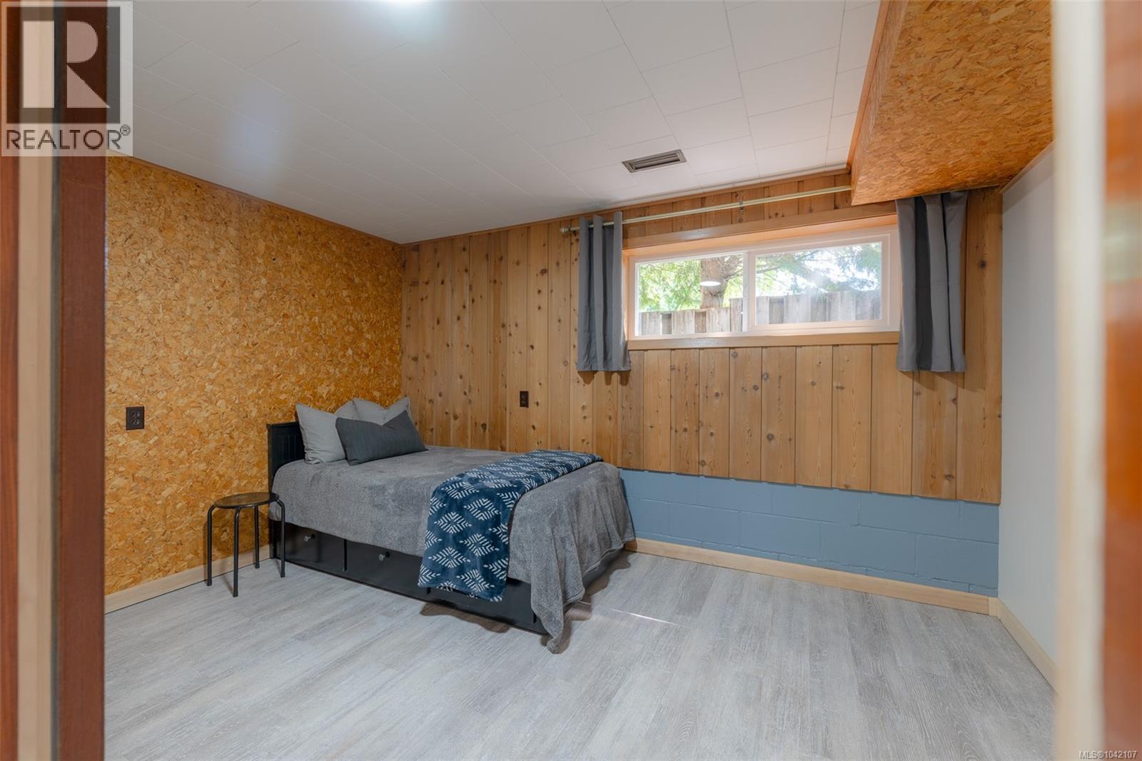 2453 Old Nanaimo Hwy - 45