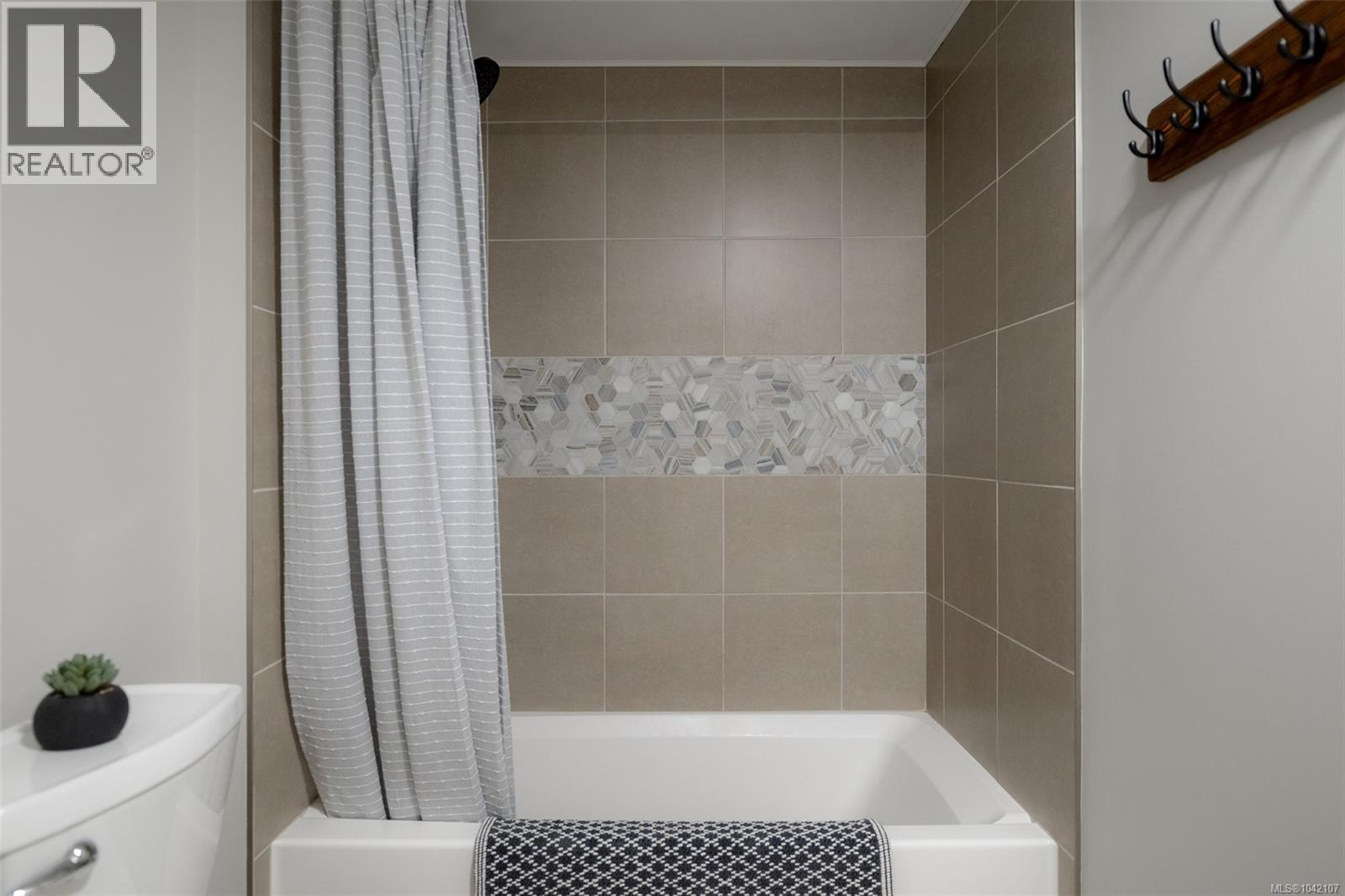 2453 Old Nanaimo Hwy - 50