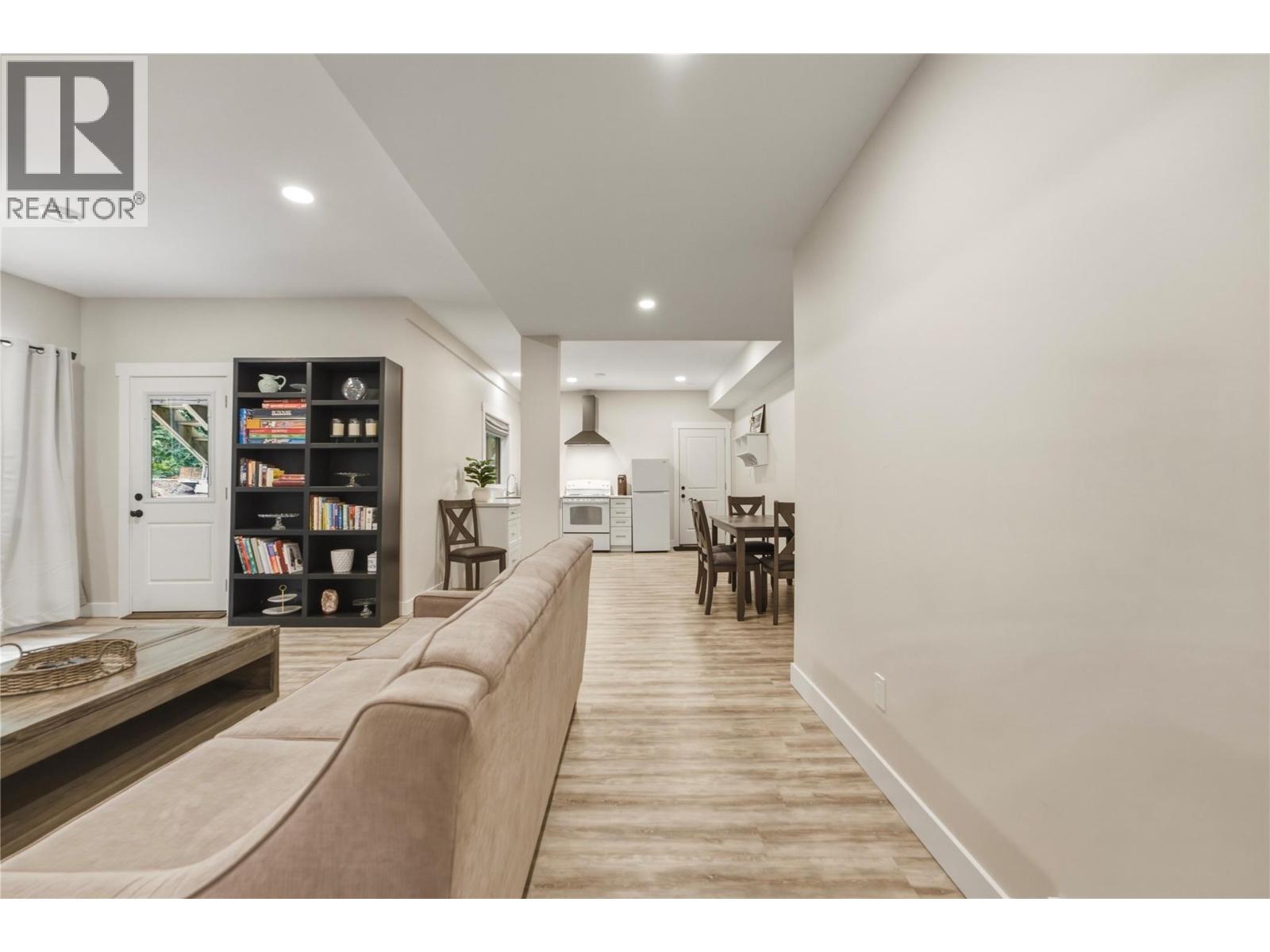 2484 Forest Drive, Blind Bay