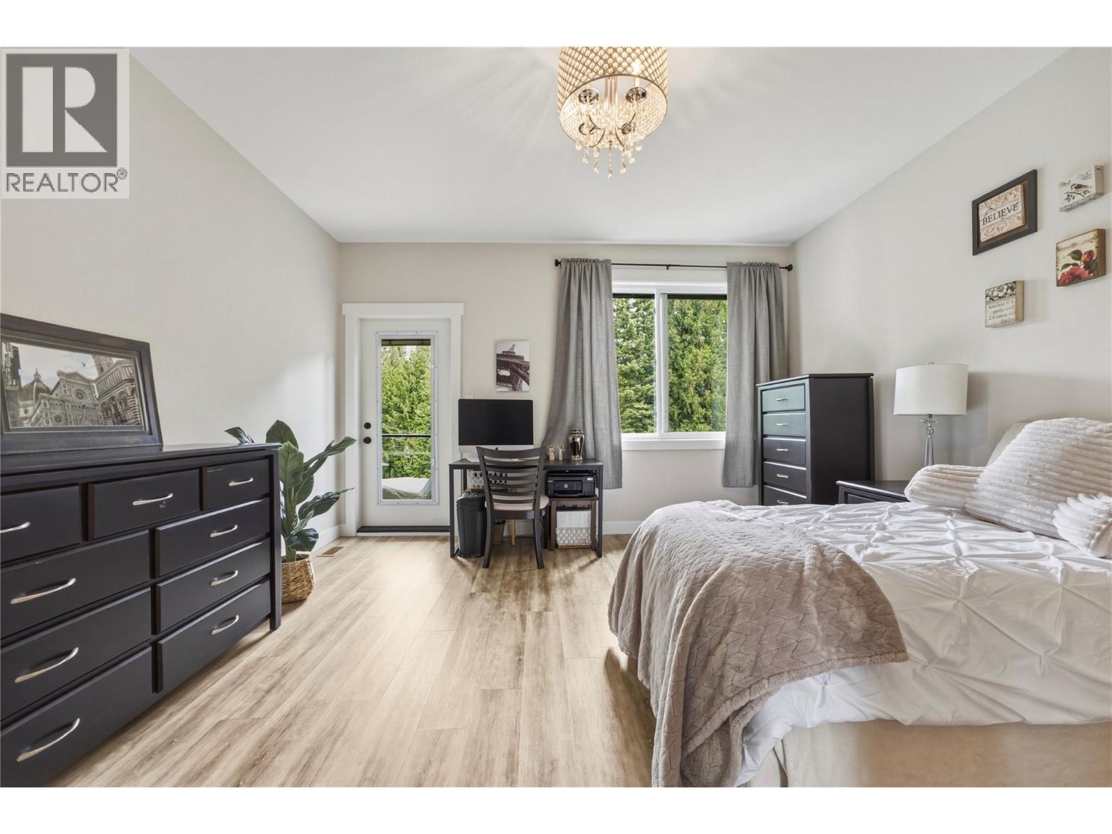 2484 Forest Drive, Blind Bay