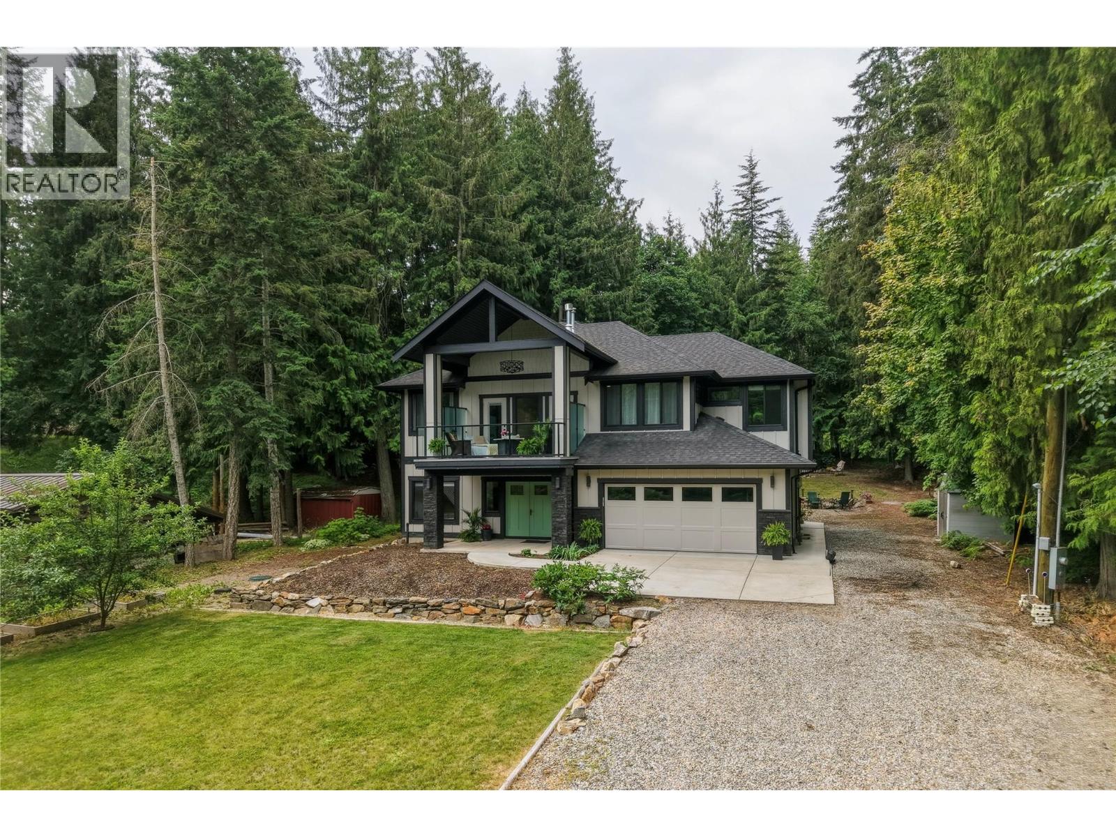 2484 Forest Drive, Blind Bay