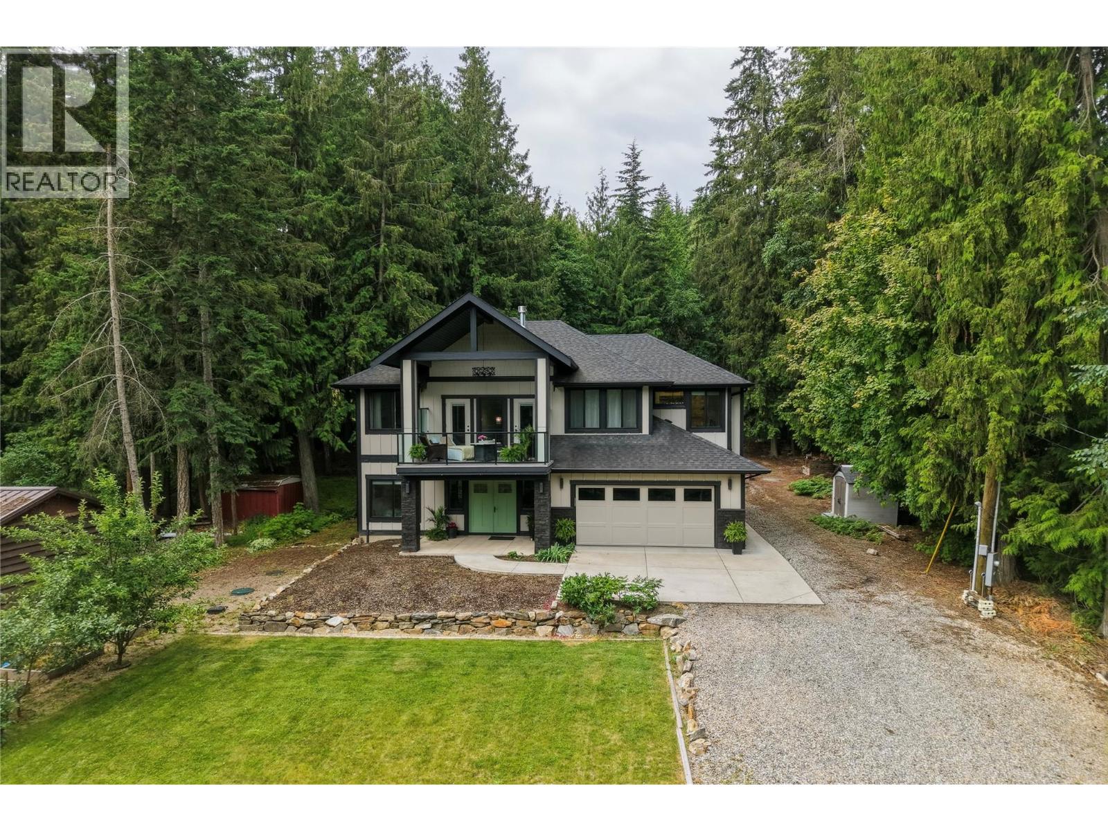 2484 Forest Drive, Blind Bay