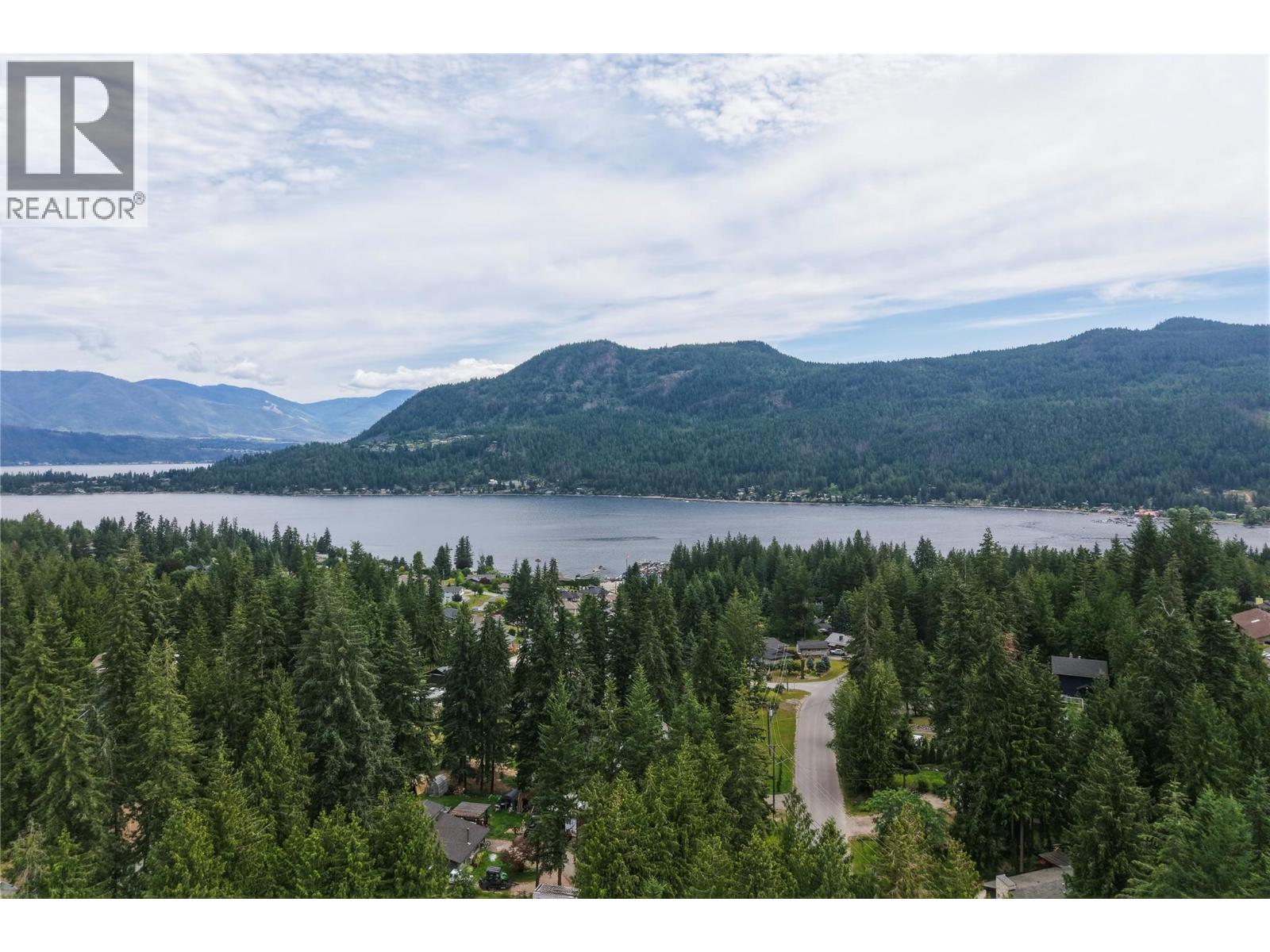 2484 Forest Drive, Blind Bay