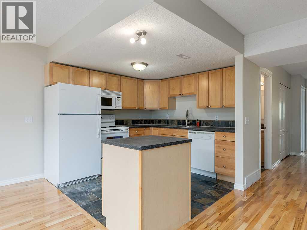 #113 1540 29 Street NW - 6
