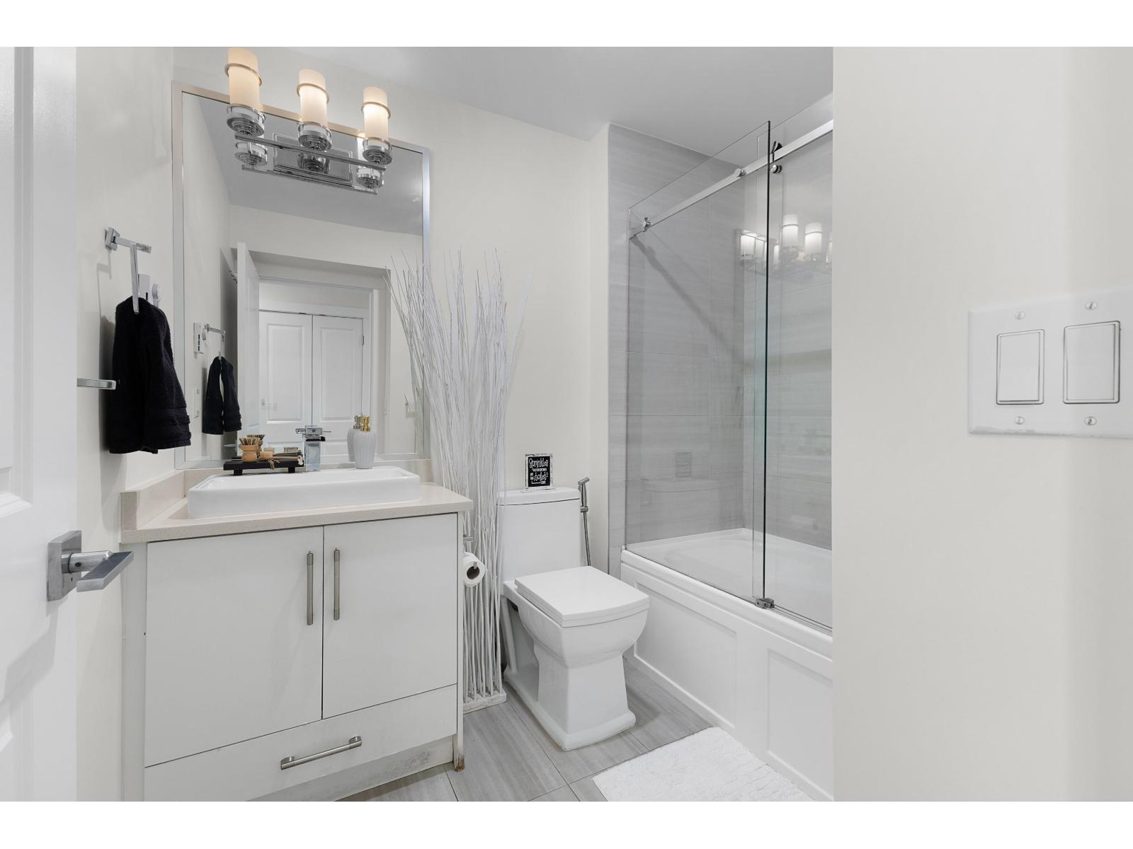 3 Bed, 3 Bath House for Sale in Surrey – 18 13328 96 AVENUE, Surrey – MLS# R3140741 - Image 39