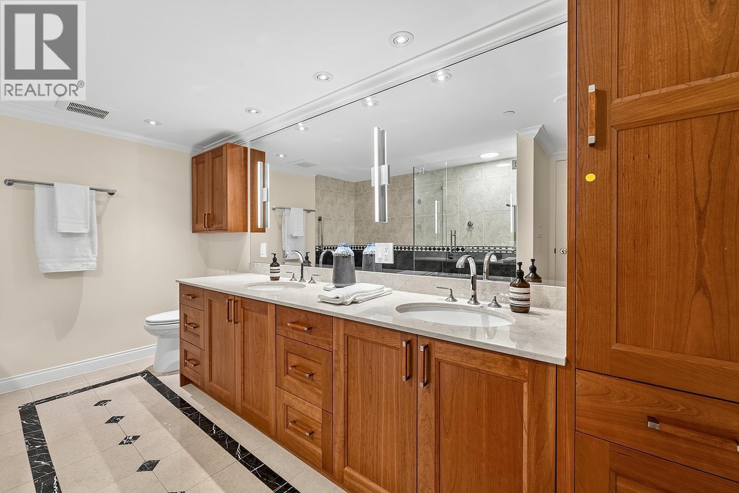 2 Bed, 2 Bath Apartment for Sale in Vancouver – 306 1383 MARINASIDE CRESCENT, Vancouver – MLS# R3142282 - Image 19