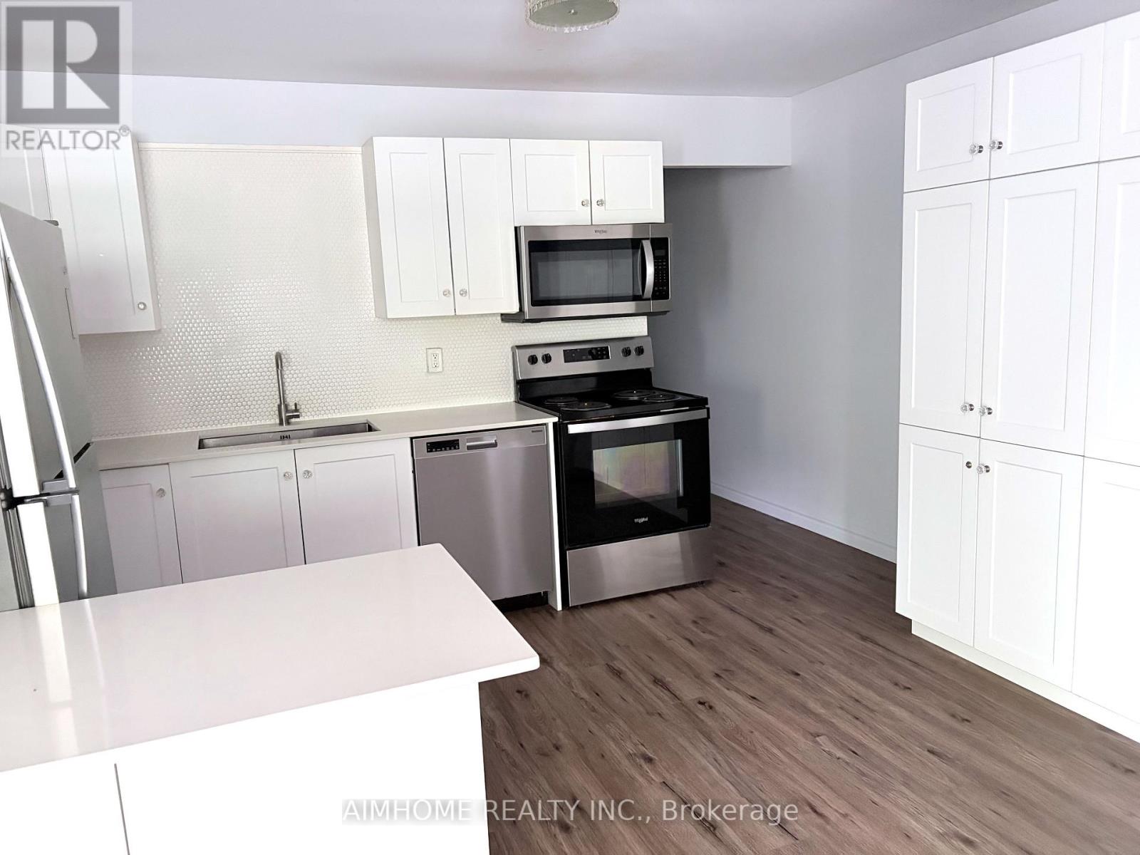 109 WESTMOUNT ROAD N - 1