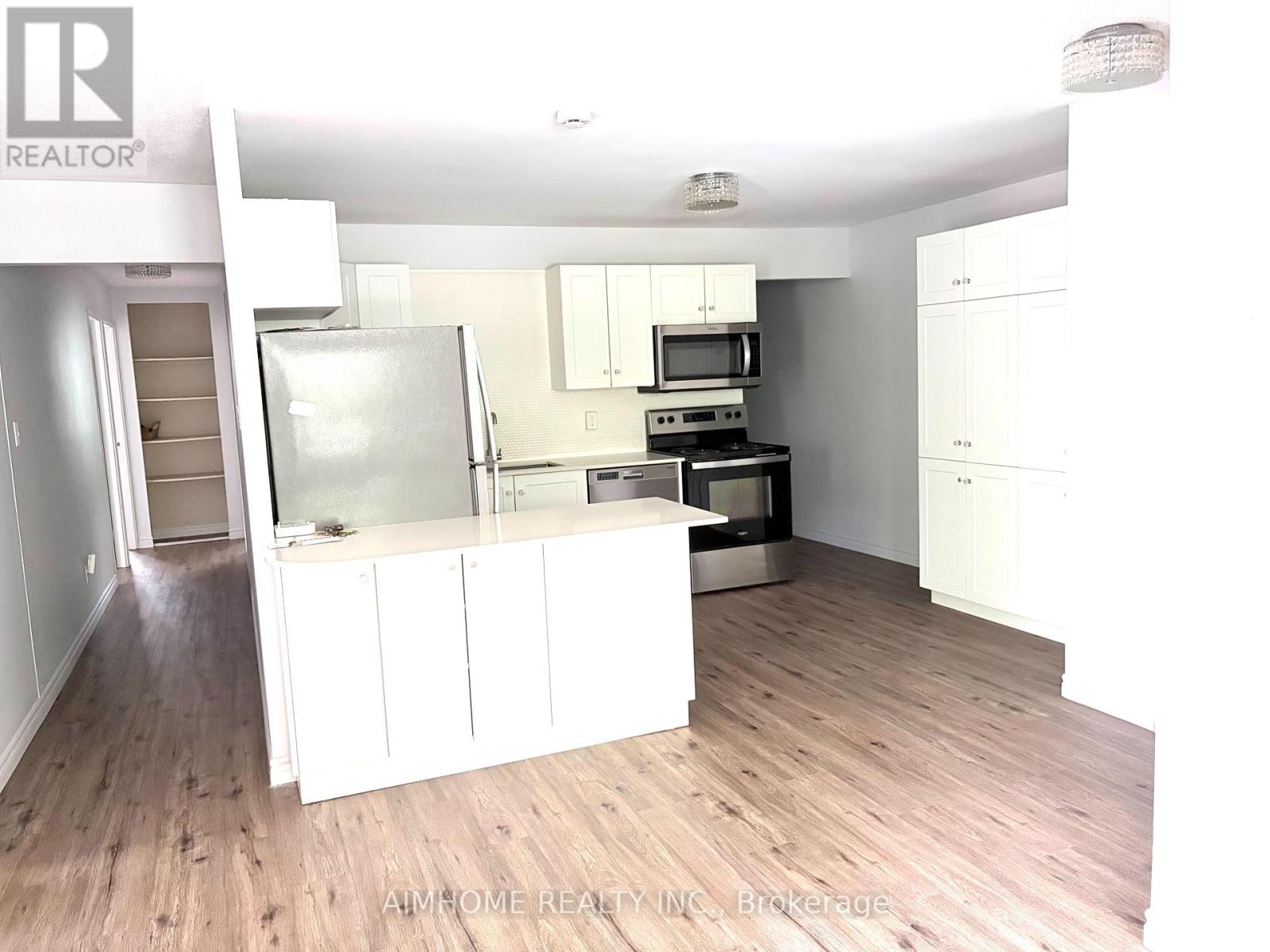 109 WESTMOUNT ROAD N - 3