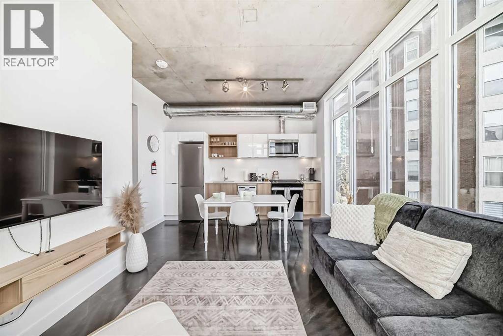 #302 1319 14 Avenue SW - 17