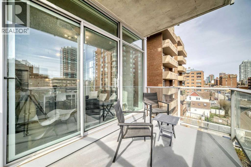 #302 1319 14 Avenue SW - 14