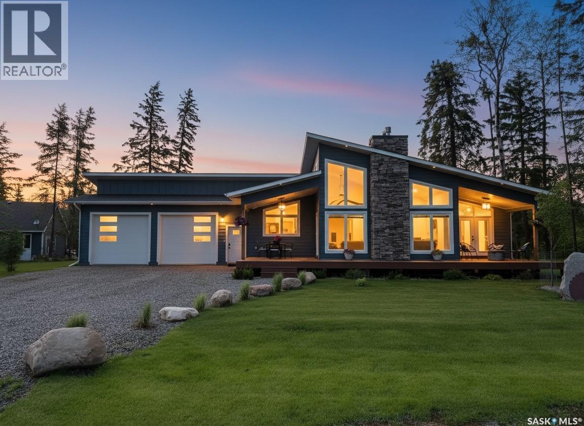 12 Eagle CRESCENT - 1