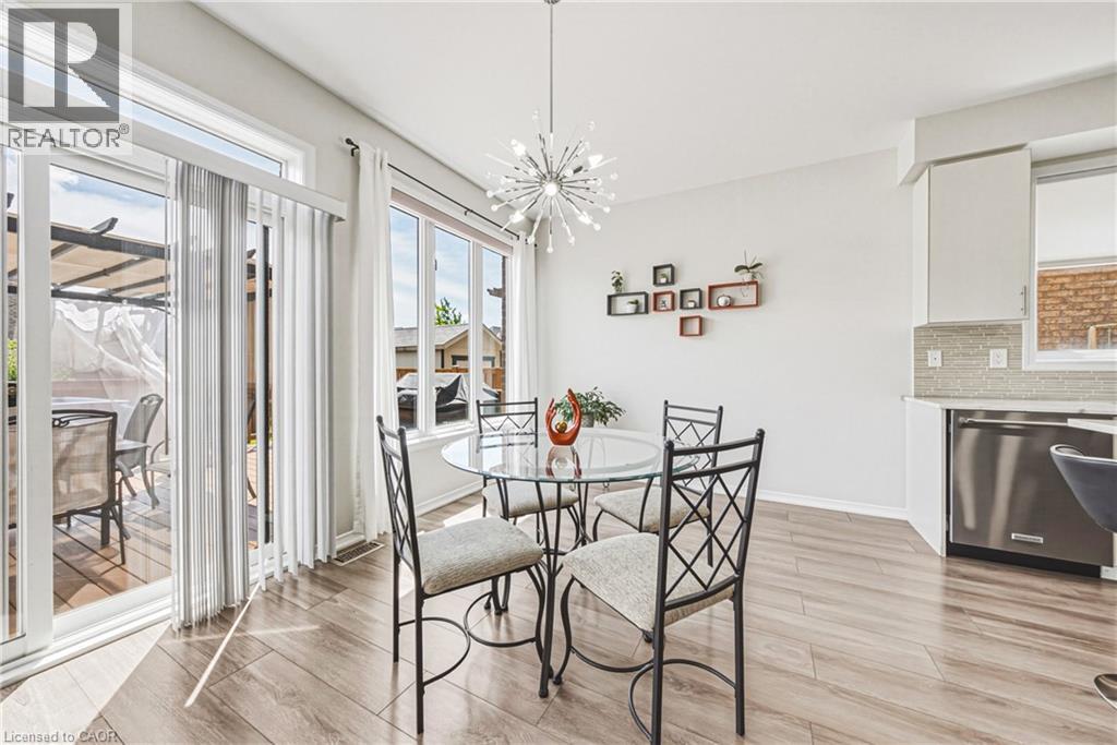 8776 DOGWOOD Crescent - 16