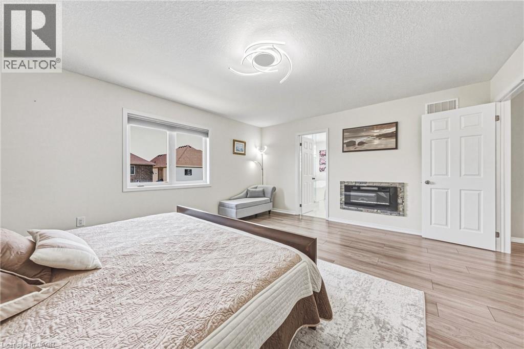 8776 DOGWOOD Crescent - 23