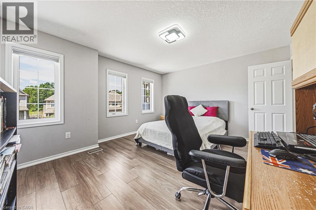 8776 DOGWOOD Crescent - 31