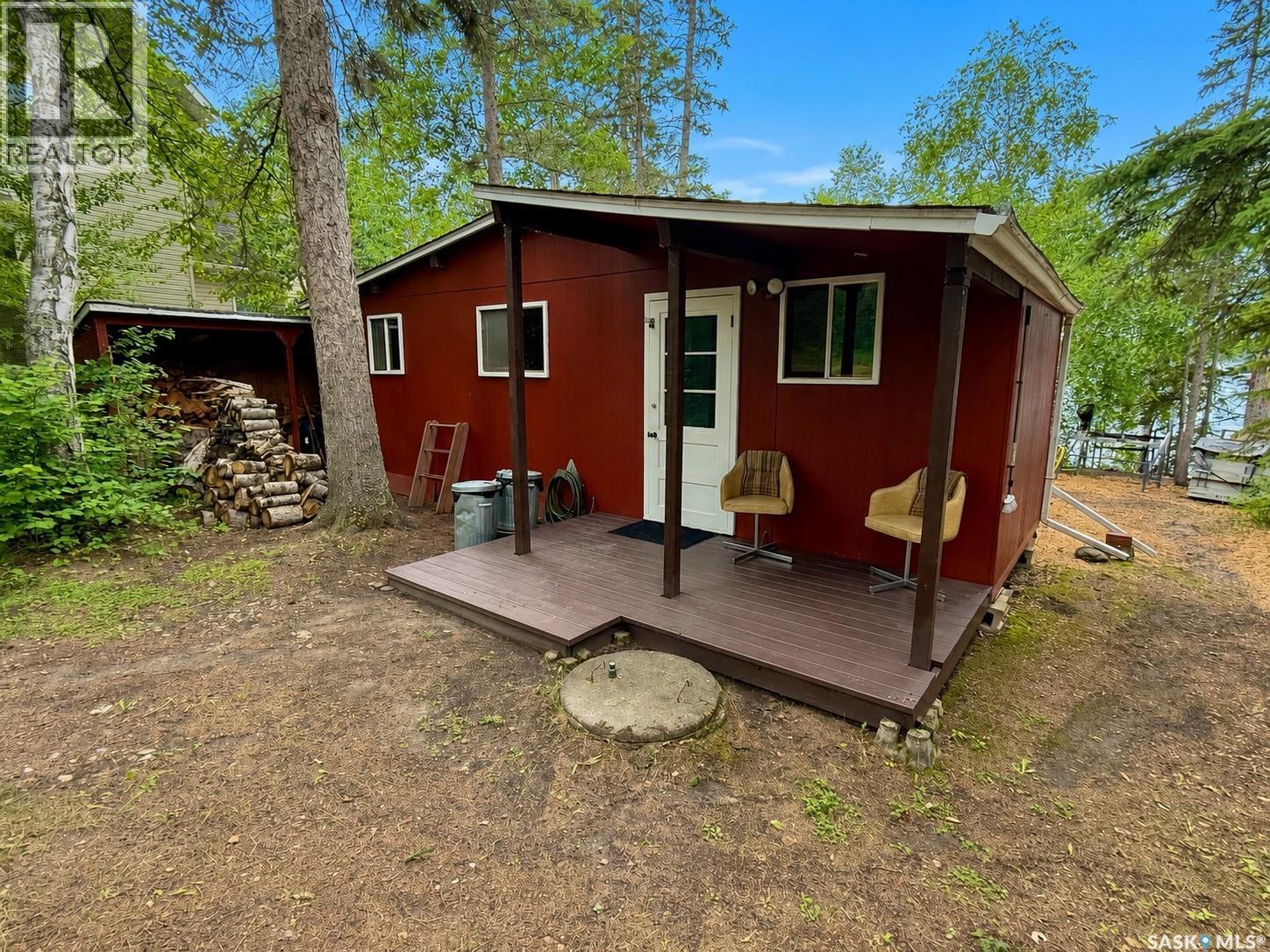 550 Neis DRIVE - 2
