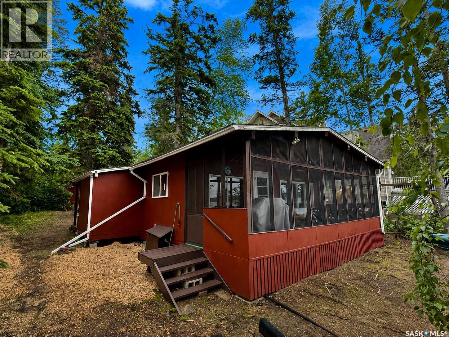 550 Neis DRIVE - 23