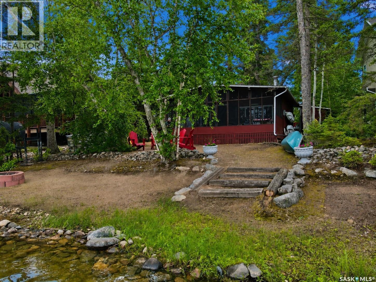 550 Neis DRIVE - 24