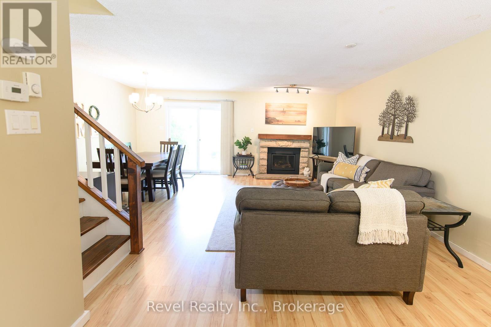 440 OXBOW CRESCENT W - Image 10